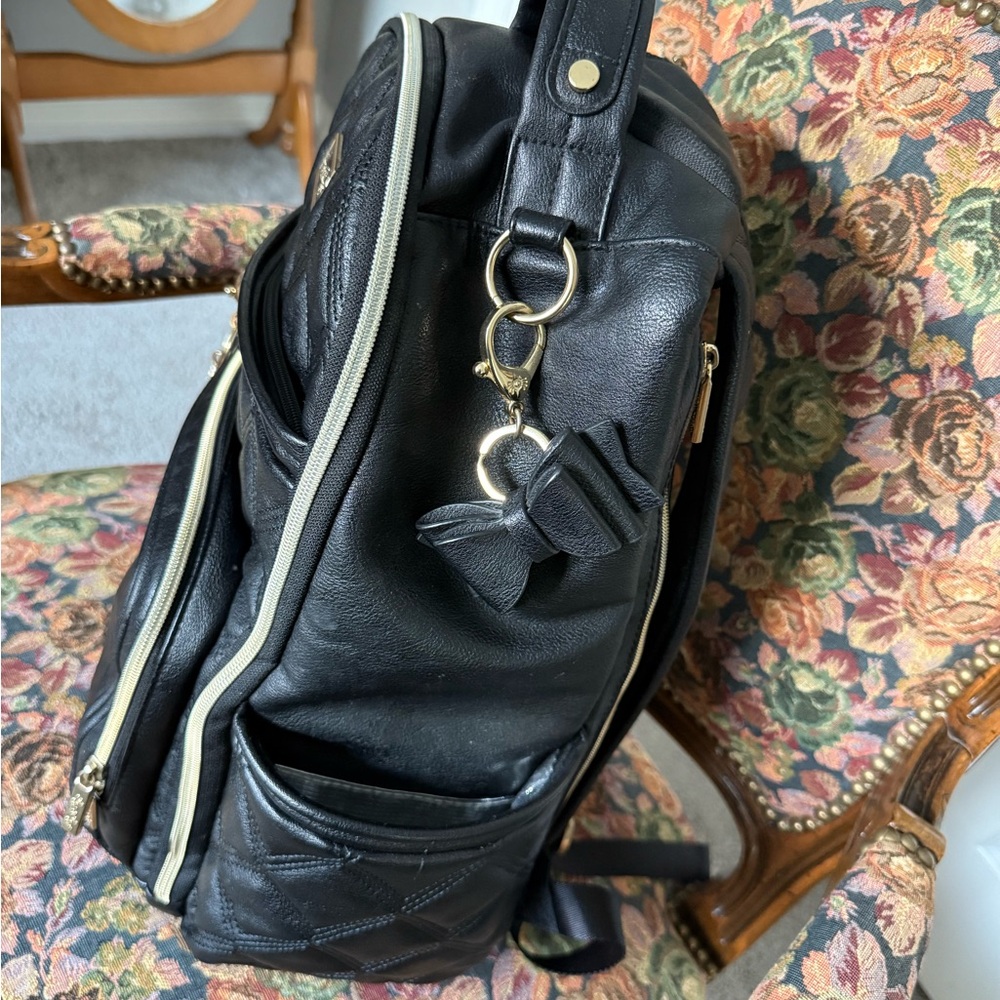 Itzy Ritzy Black and Gold Quilted Diaper Backpack - Picture 6 of 16